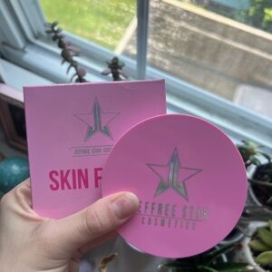 Jeffree Star Skin Frost Highlighter - Neffree